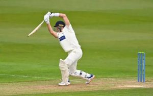 Marnus Lab Warms Up with Glamorgan Ahead of WTC Final.