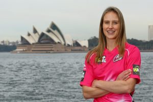 Sydney Sixers captain Ellyse Perry makes a major commitment, confirming she'll lead the team for three more seasons on the upcoming WBBL 2025 stage!