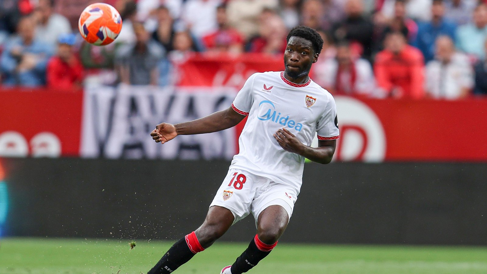Man Utd and Arsenal lock horns over next N’Golo Kante while eyeing surprise Premier League striker swoop.