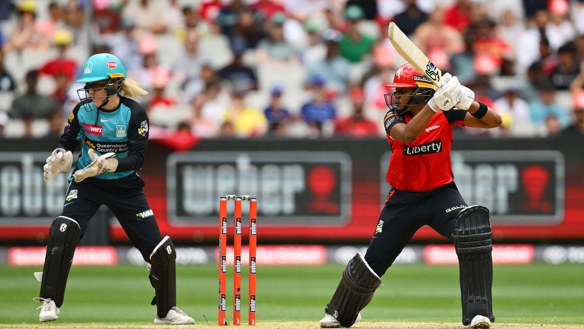 Melbourne Renegades lock down star all-rounder Hayley Matthews for another thrilling season!
