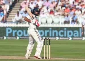 India's Ashes chance hinges on KL Rahul, as former captain Kumble reveals who must bat out the final Lord's drama.
