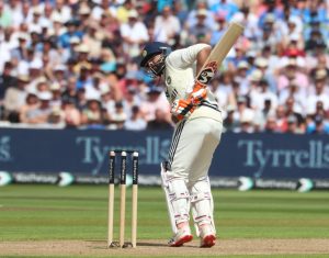 Here is the final headline:

"Madhya Pradesh's Jadeja Stuns England with Impressive Knock That Has Hussain and Atherton Speechless in IND vs ENG 2nd Test Analysis!"